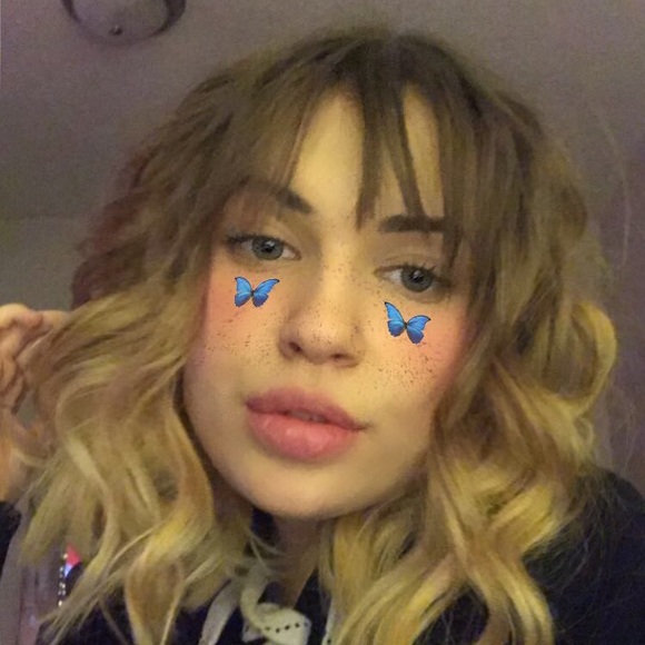 Meet your Posher, Kiera - Picture 1 of 1